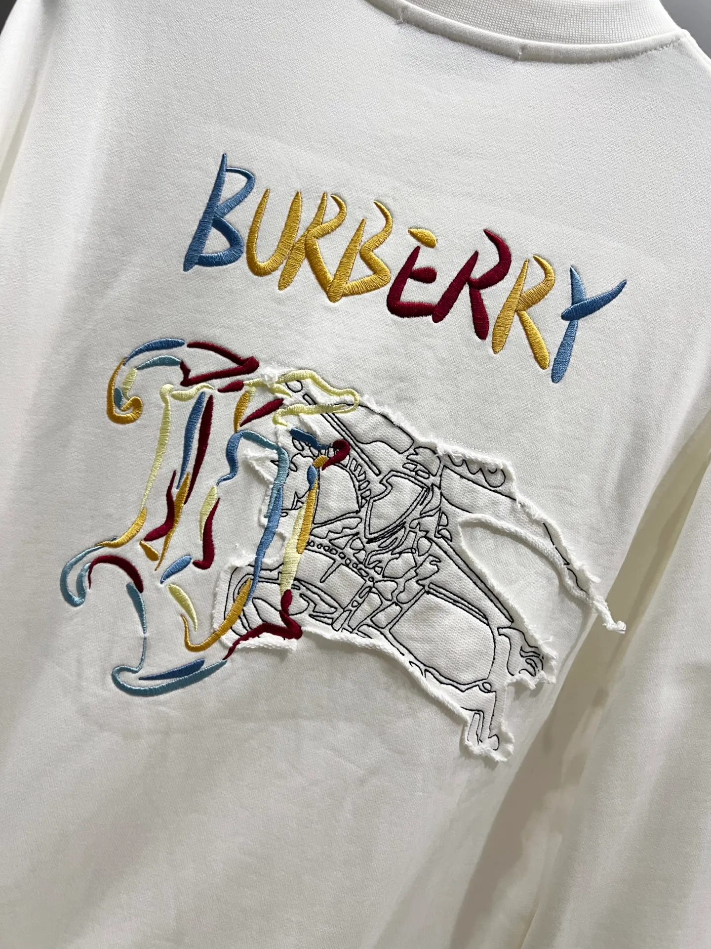 Burberry New Arrival 430 logo Classic Premium ！ Same Style S M L XL XXL Black White